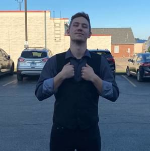 Meet your Posher, Victor